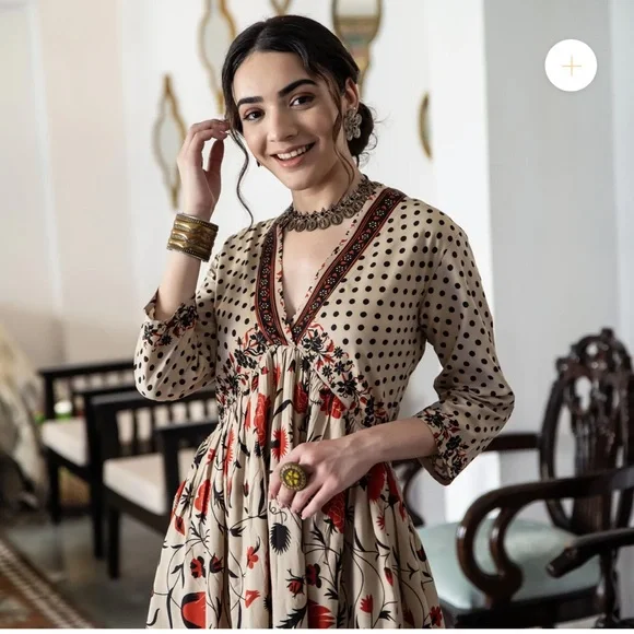 chinese dress ladies Kalamkari Pattu Dress main image 0